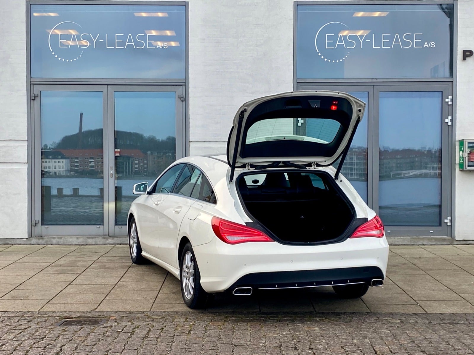 flexleasing-mercedes-cla200-d-22-urban-shooting-brake-aut-5d-findleasing