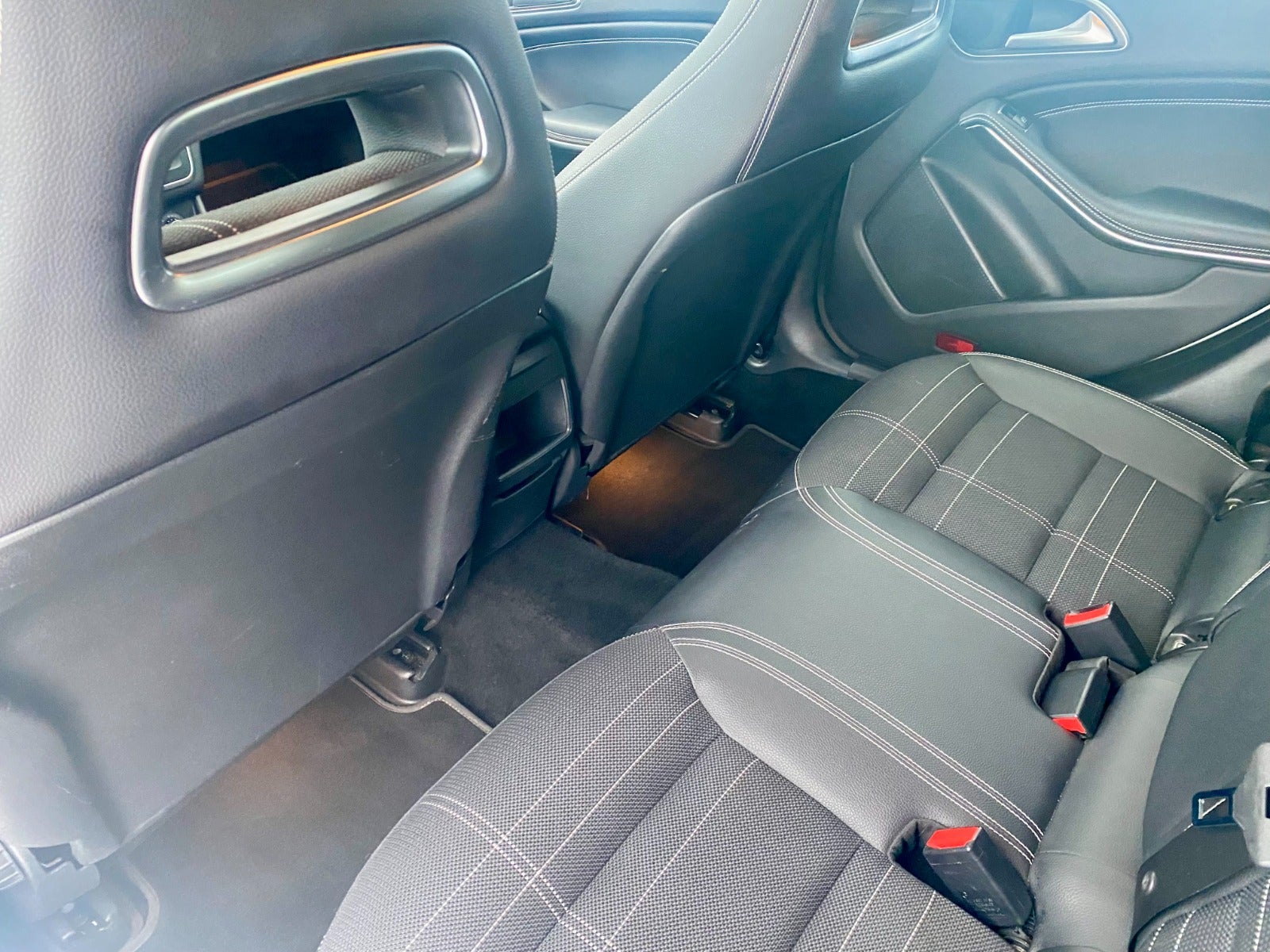 flexleasing-mercedes-cla200-d-22-urban-shooting-brake-aut-5d-findleasing