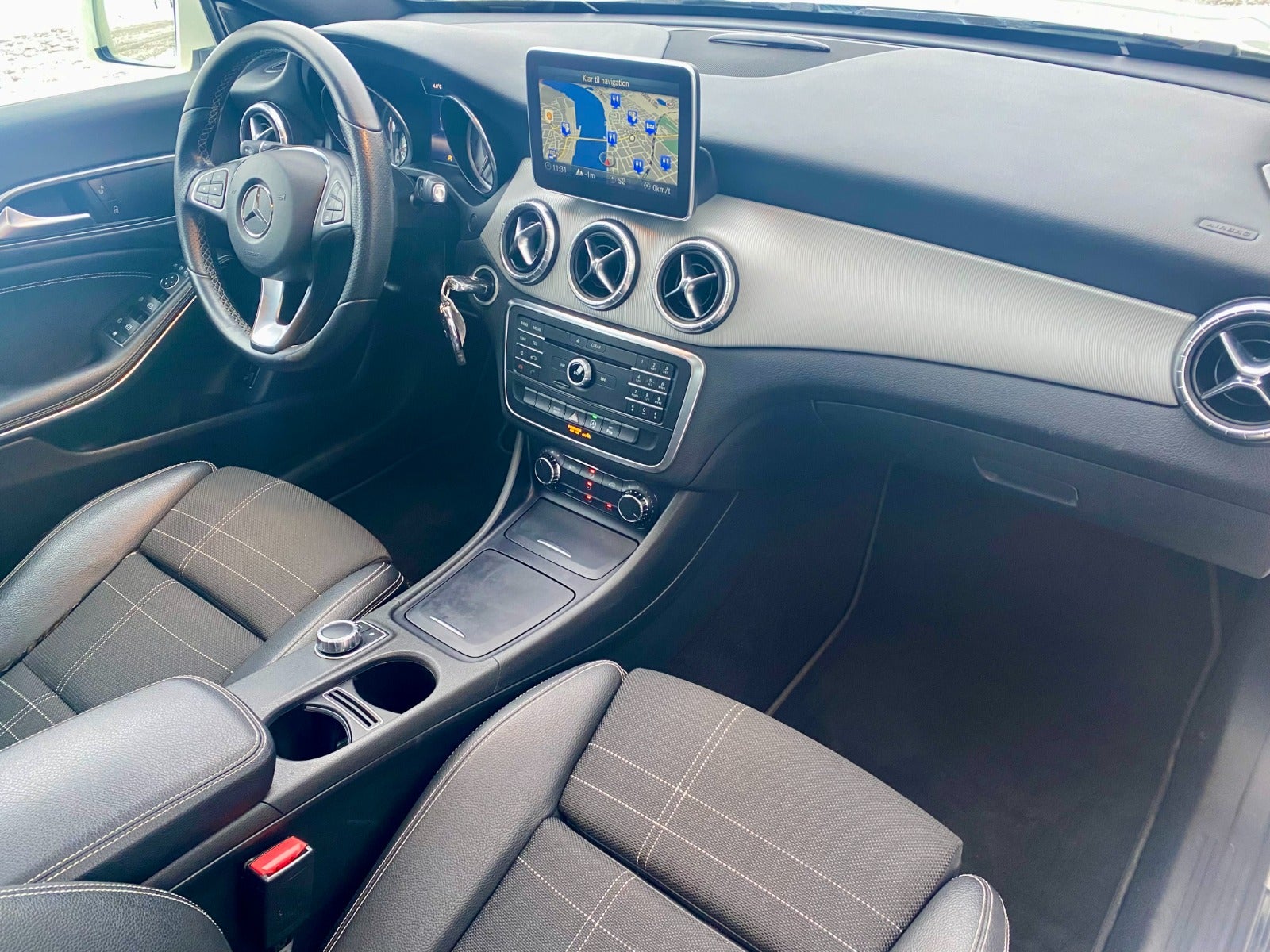 flexleasing-mercedes-cla200-d-22-urban-shooting-brake-aut-5d-findleasing