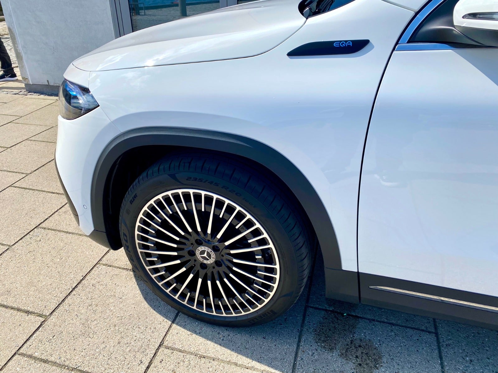 flexleasing-mercedes-eqa250-amg-line-5d-findleasing