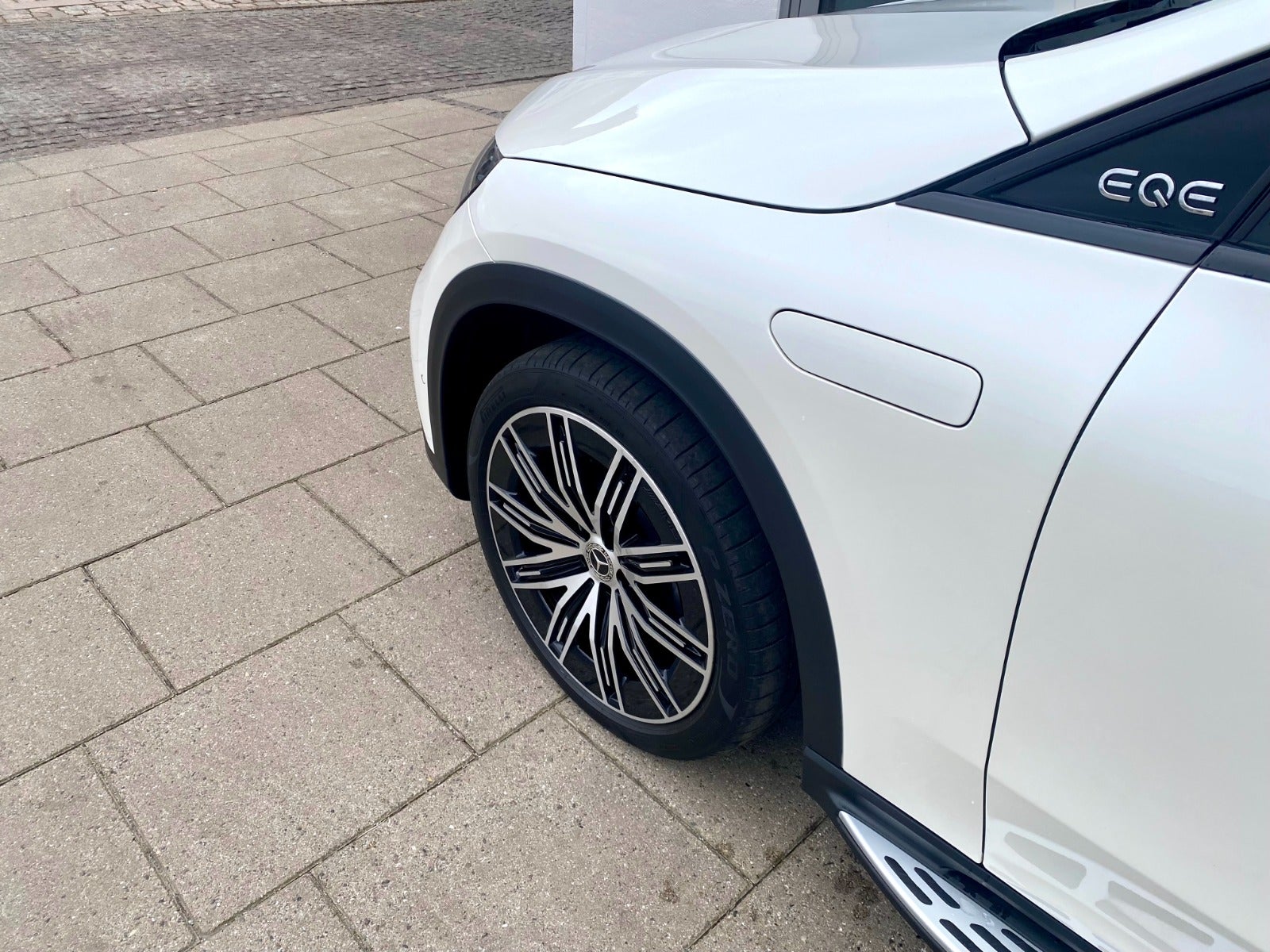 flexleasing-mercedes-eqe350-suv-amg-premium-4matic-5d-findleasing