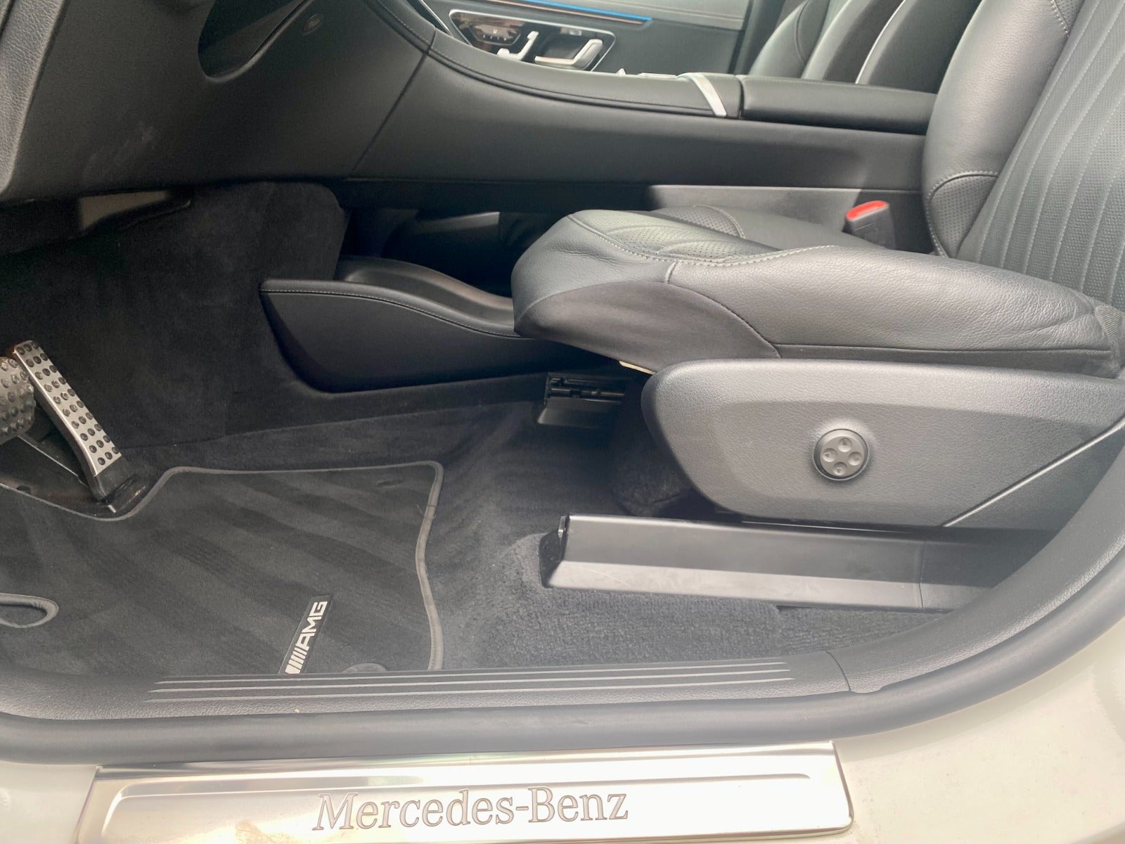 flexleasing-mercedes-eqe350-suv-amg-premium-4matic-5d-findleasing