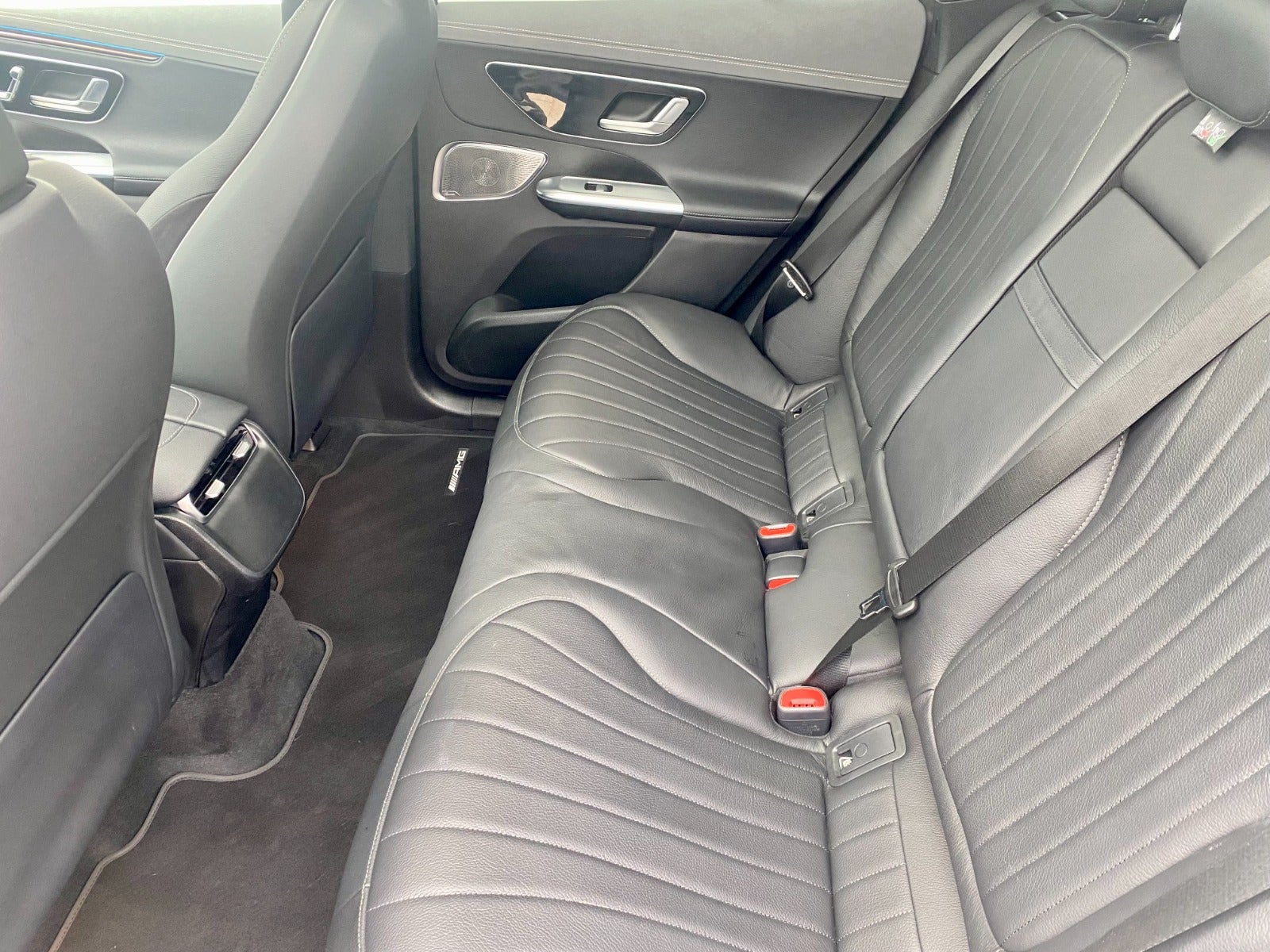 flexleasing-mercedes-eqe350-suv-amg-premium-4matic-5d-findleasing