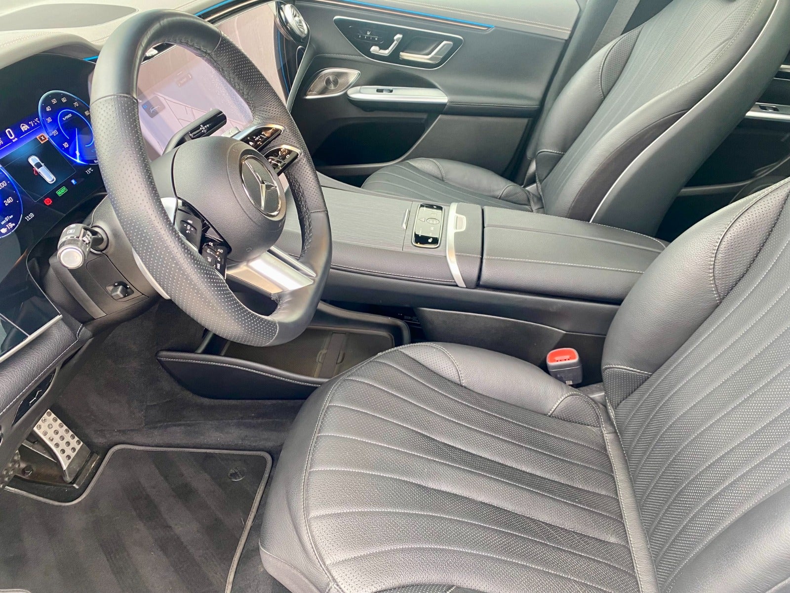 flexleasing-mercedes-eqe350-suv-amg-premium-4matic-5d-findleasing