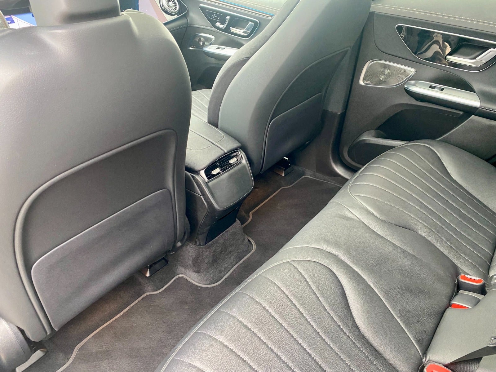 flexleasing-mercedes-eqe350-suv-amg-premium-4matic-5d-findleasing