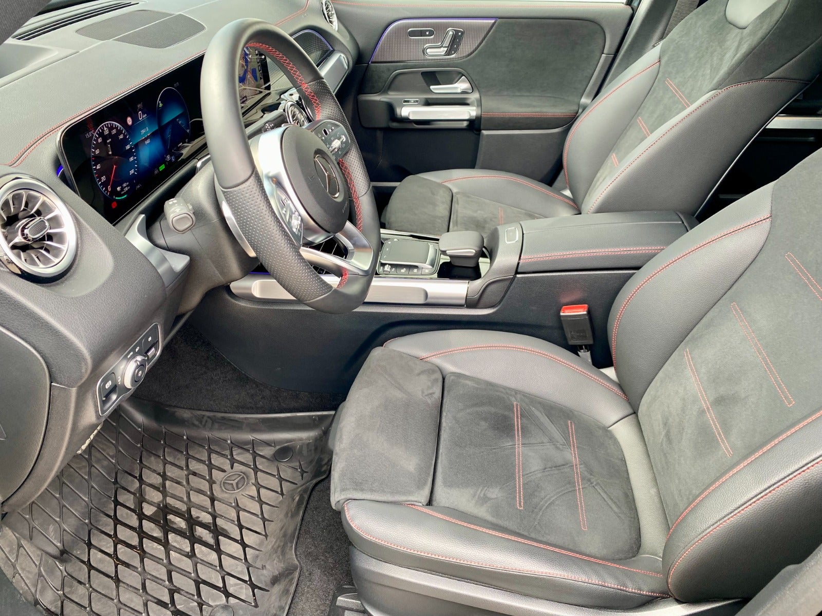 flexleasing-mercedes-eqb300-amg-line-4matic-5d-findleasing