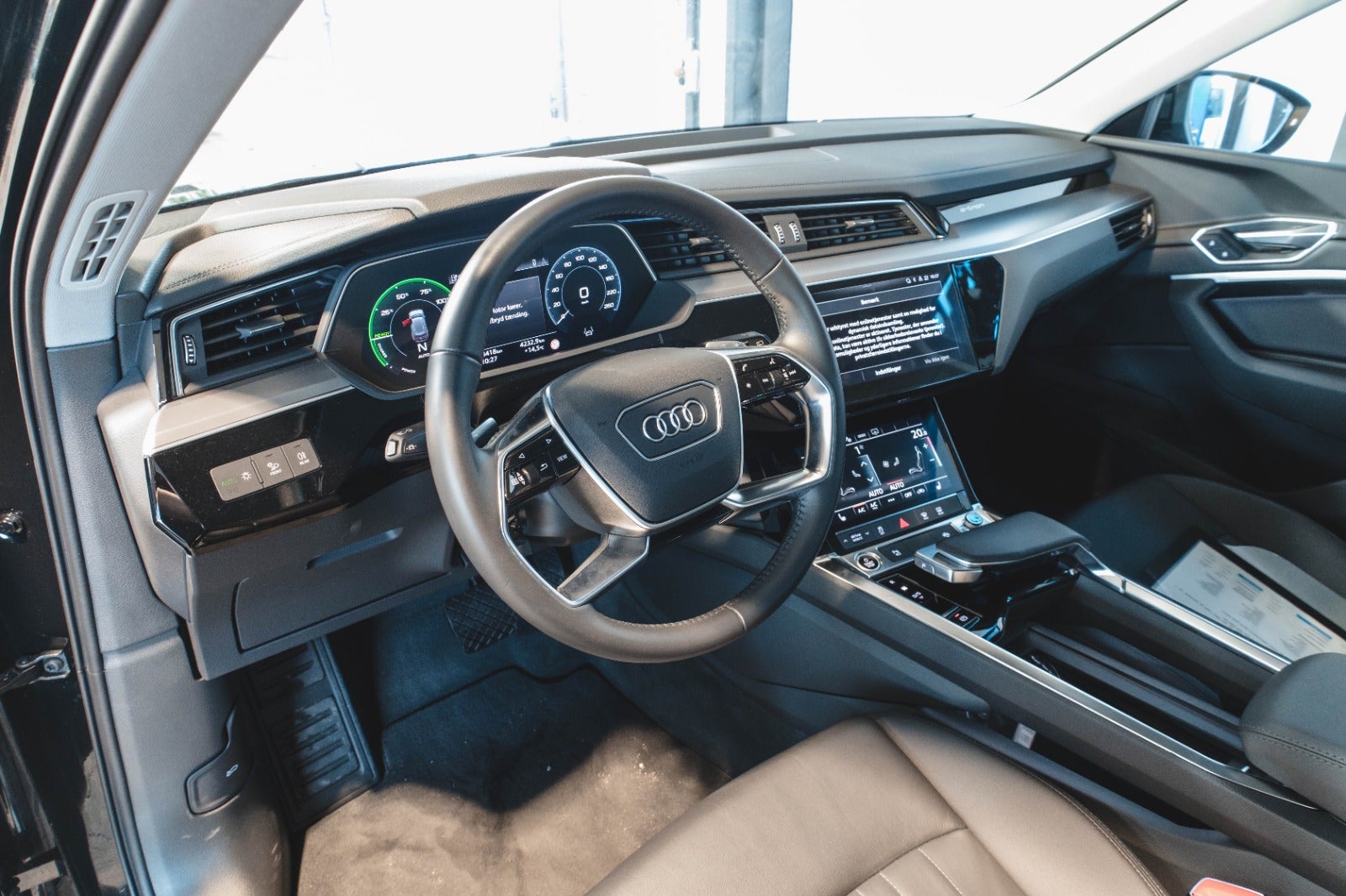 flexleasing-audi-e-tron-50-quattro-5d-findleasing