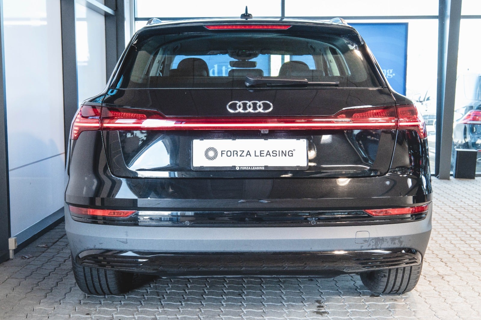 flexleasing-audi-e-tron-50-quattro-5d-findleasing