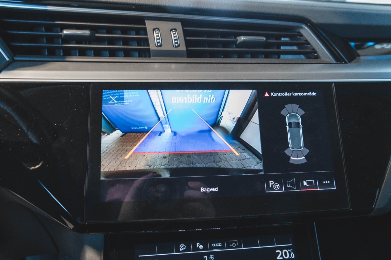 flexleasing-audi-e-tron-50-quattro-5d-findleasing