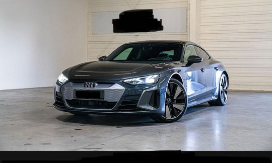 Audi e-tron GT  quattro 4d