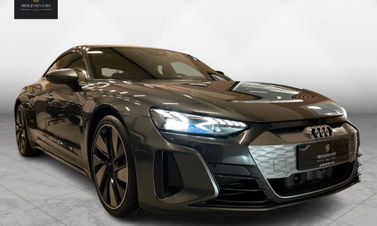 Audi e-tron GT quattro 4d