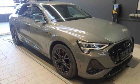 Audi e-tron 55 Black Edition S-line quattro 5d