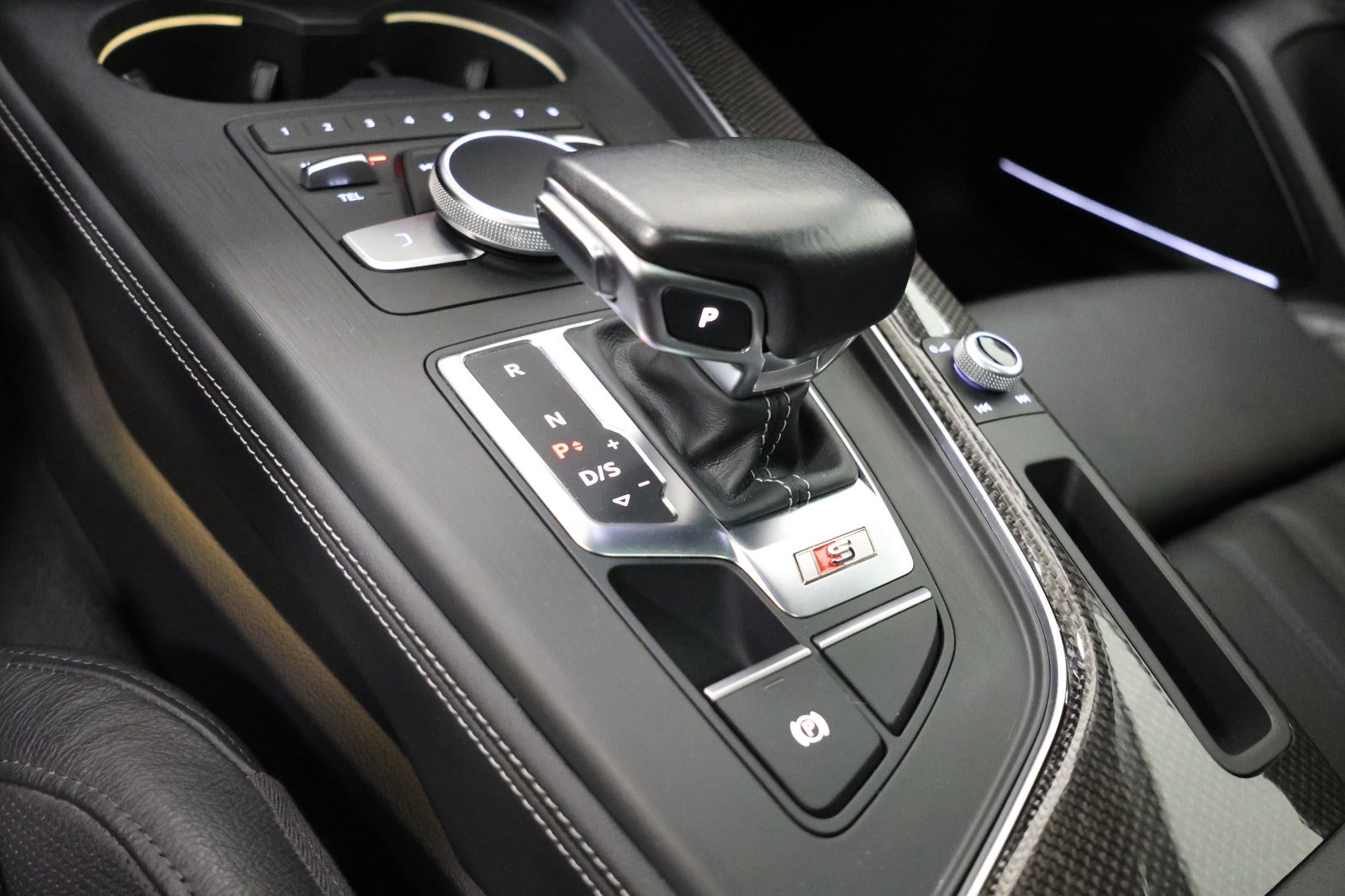 flexleasing-audi-s5-30-tfsi-sportback-quattro-tiptr-5d-findleasing