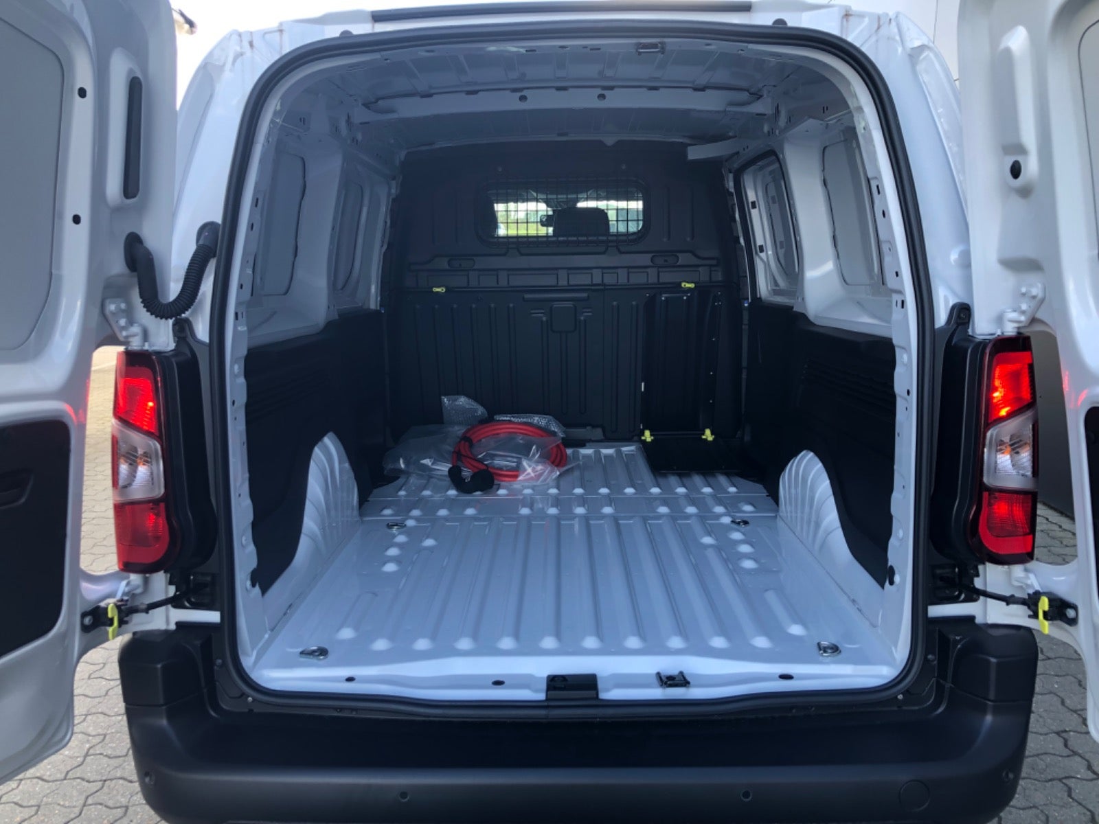 flexleasing-fiat-doblo-e-50-l2-pro-findleasing