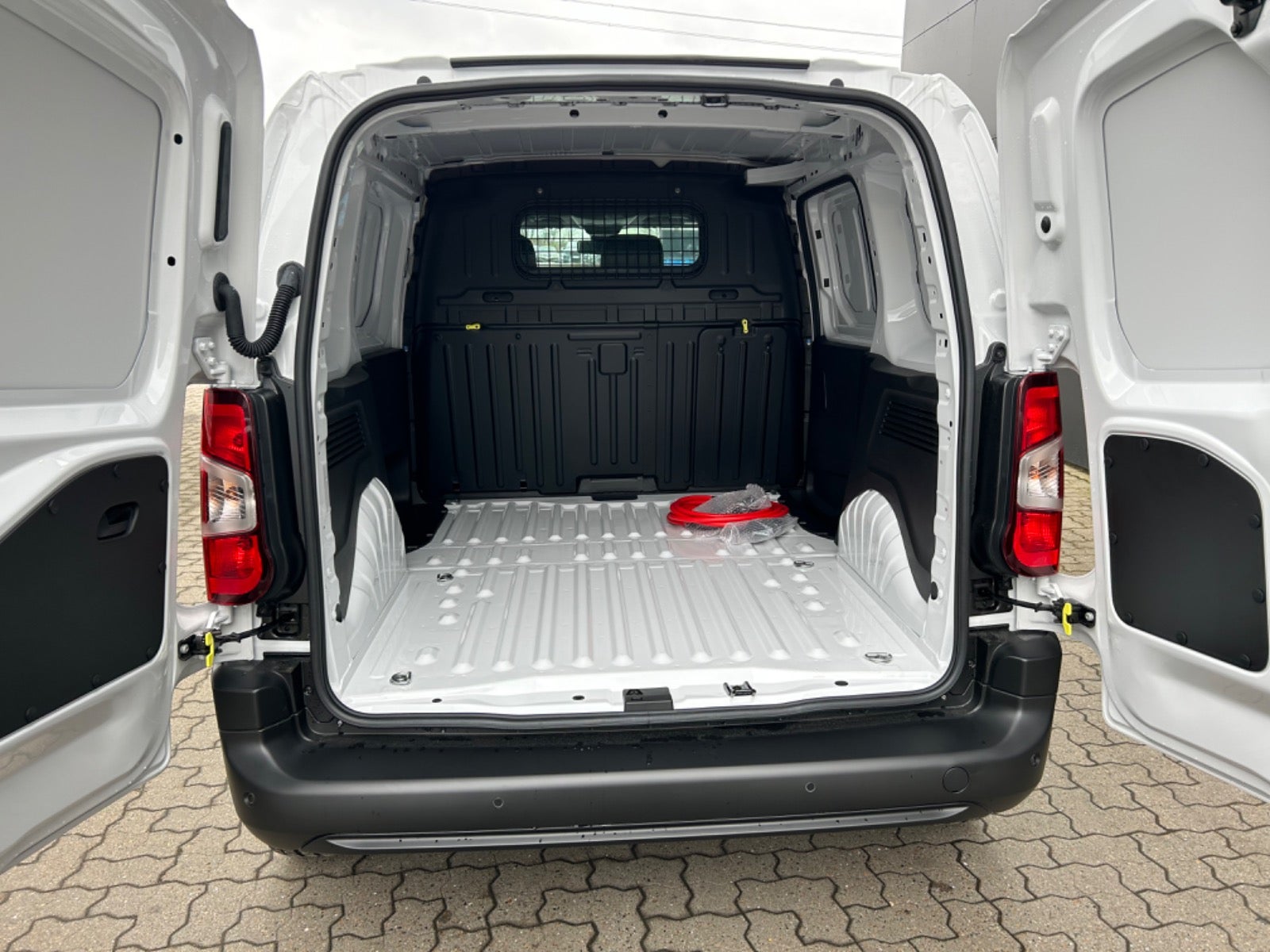 flexleasing-fiat-doblo-e-50-l1-pro-findleasing
