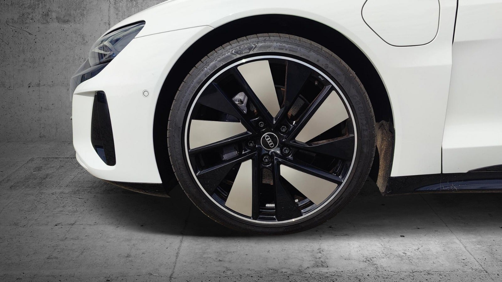 flexleasing-audi-e-tron-gt-quattro-4d-findleasing