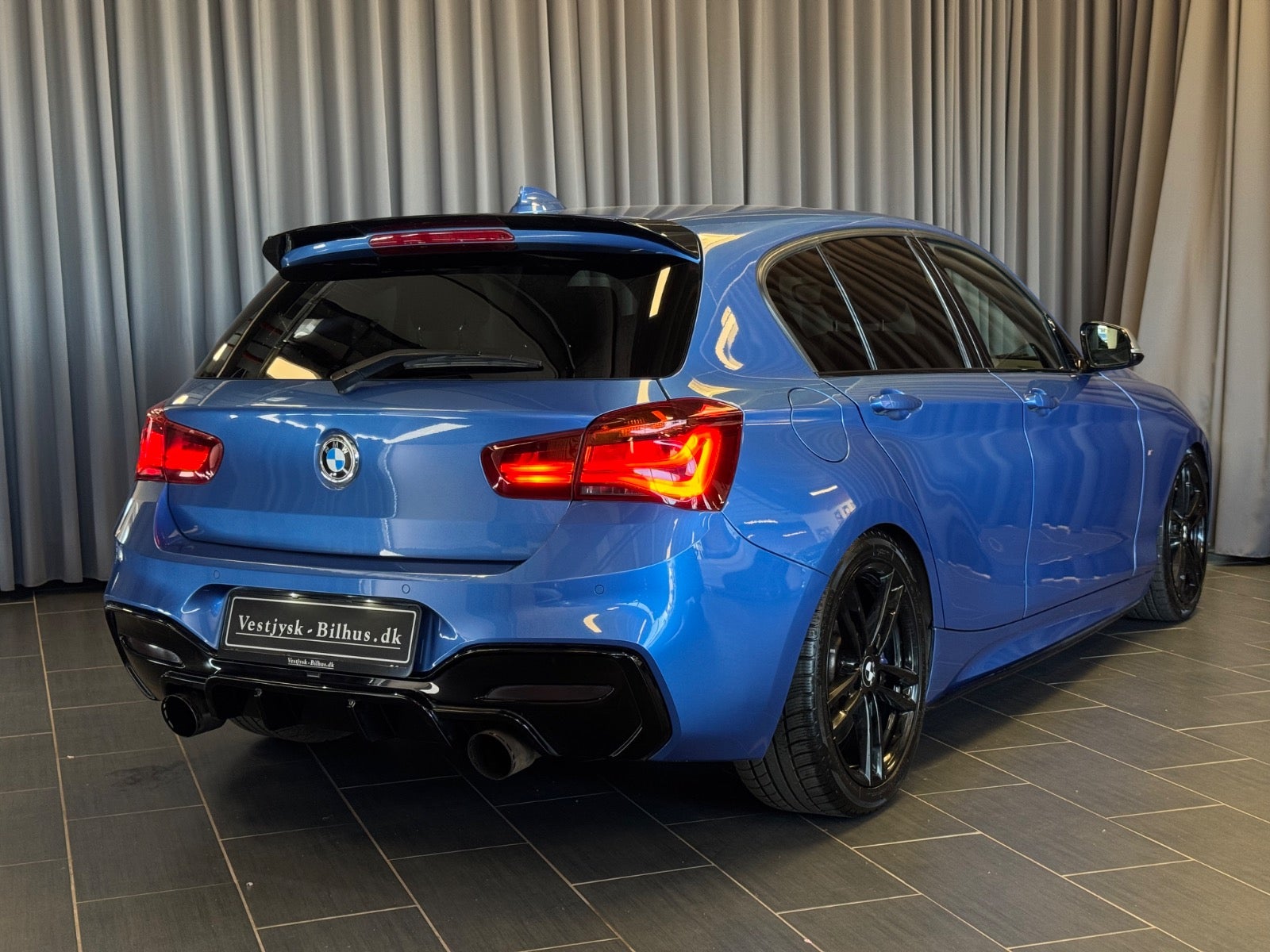 flexleasing-bmw-m140i-30-xdrive-aut-5d-findleasing