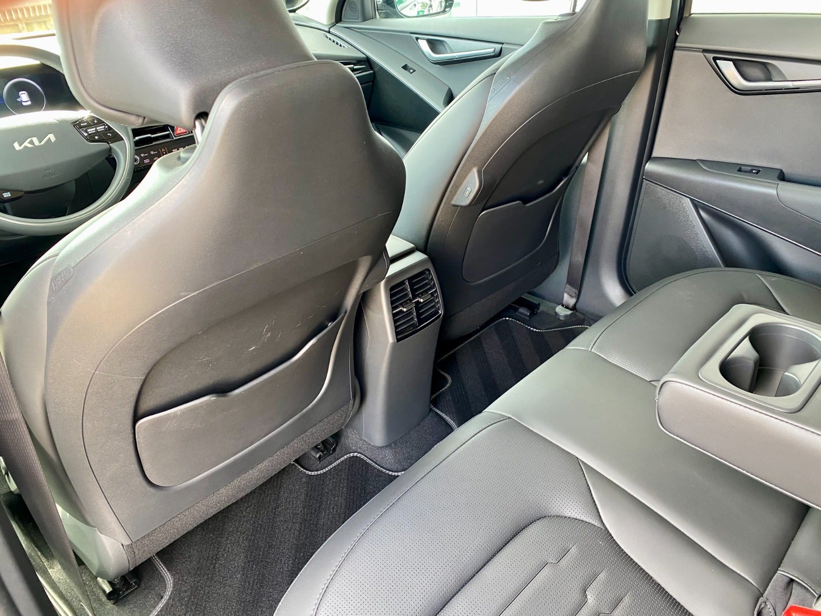 flexleasing-kia-niro-64-ev-inspire-5d-findleasing