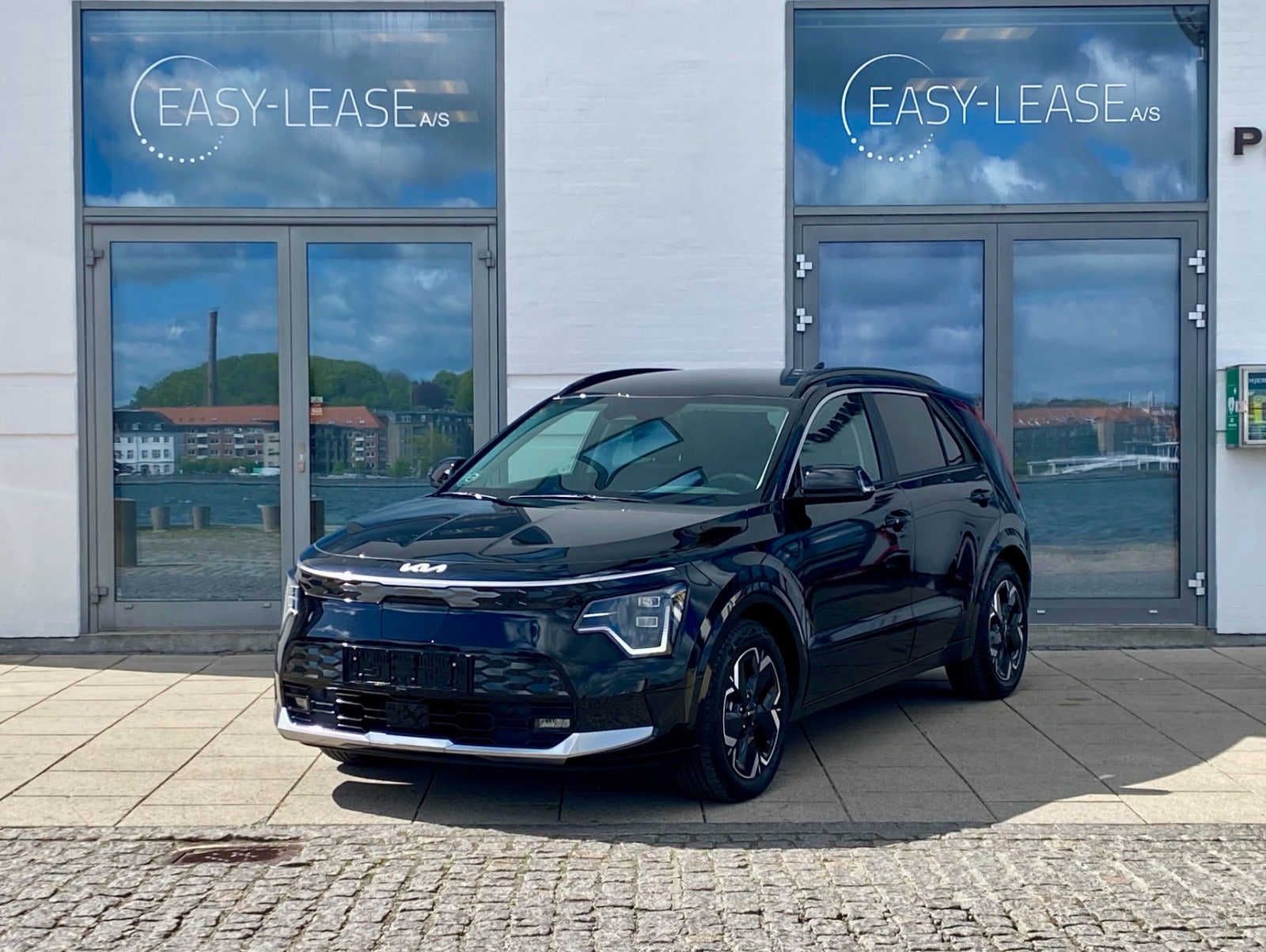 flexleasing-kia-niro-64-ev-inspire-5d-findleasing