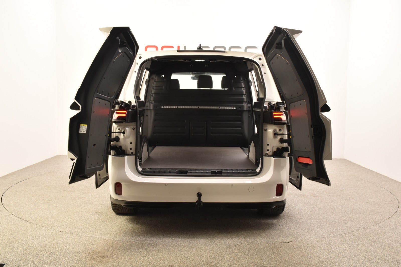 flexleasing-vw-idbuzz-77-cargo-findleasing