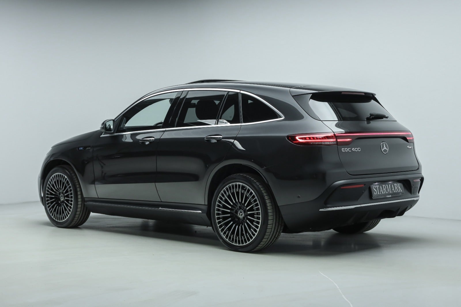 flexleasing-mercedes-eqc400-amg-line-4matic-5d-findleasing