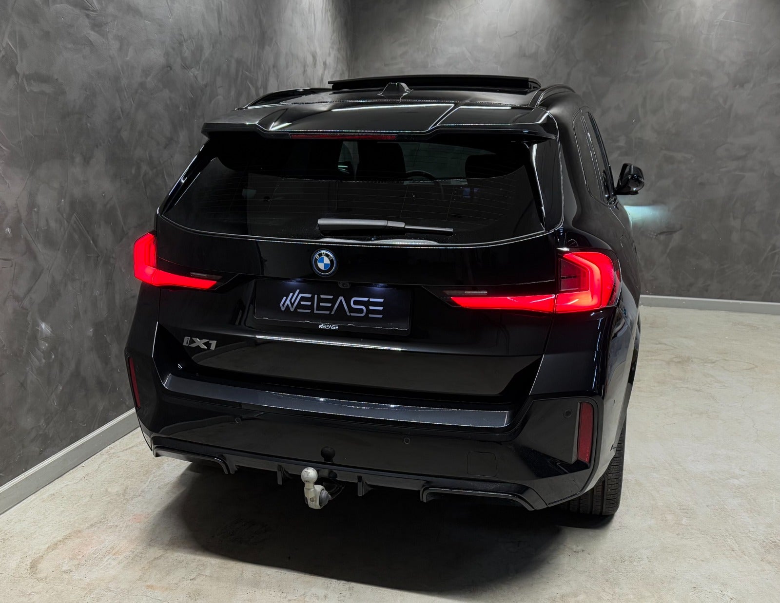 flexleasing-bmw-ix1-xdrive30-fully-charged-m-sport-5d-findleasing