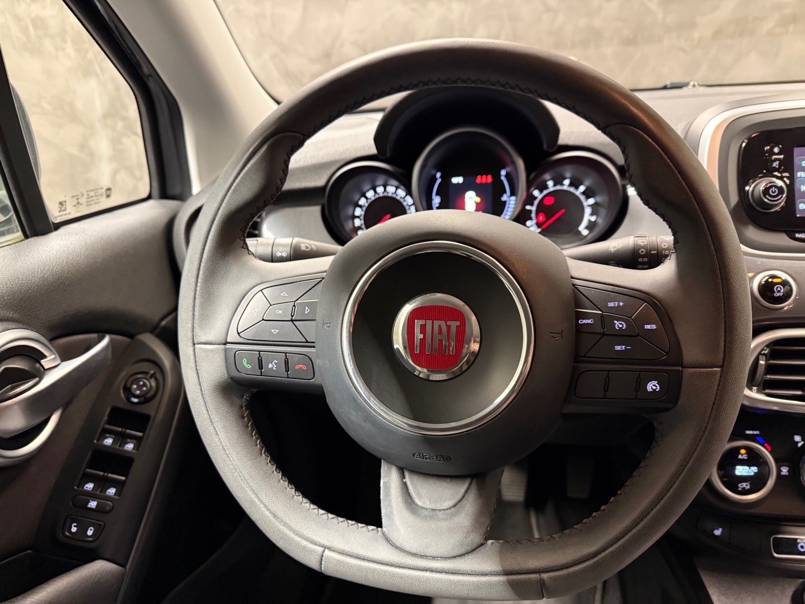 flexleasing-fiat-500x-14-m-air-140-lounge-5d-findleasing