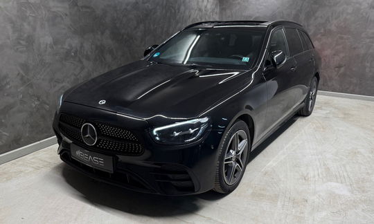 Mercedes E300 de 2,0 AMG Line stc. aut. 4Matic 5d