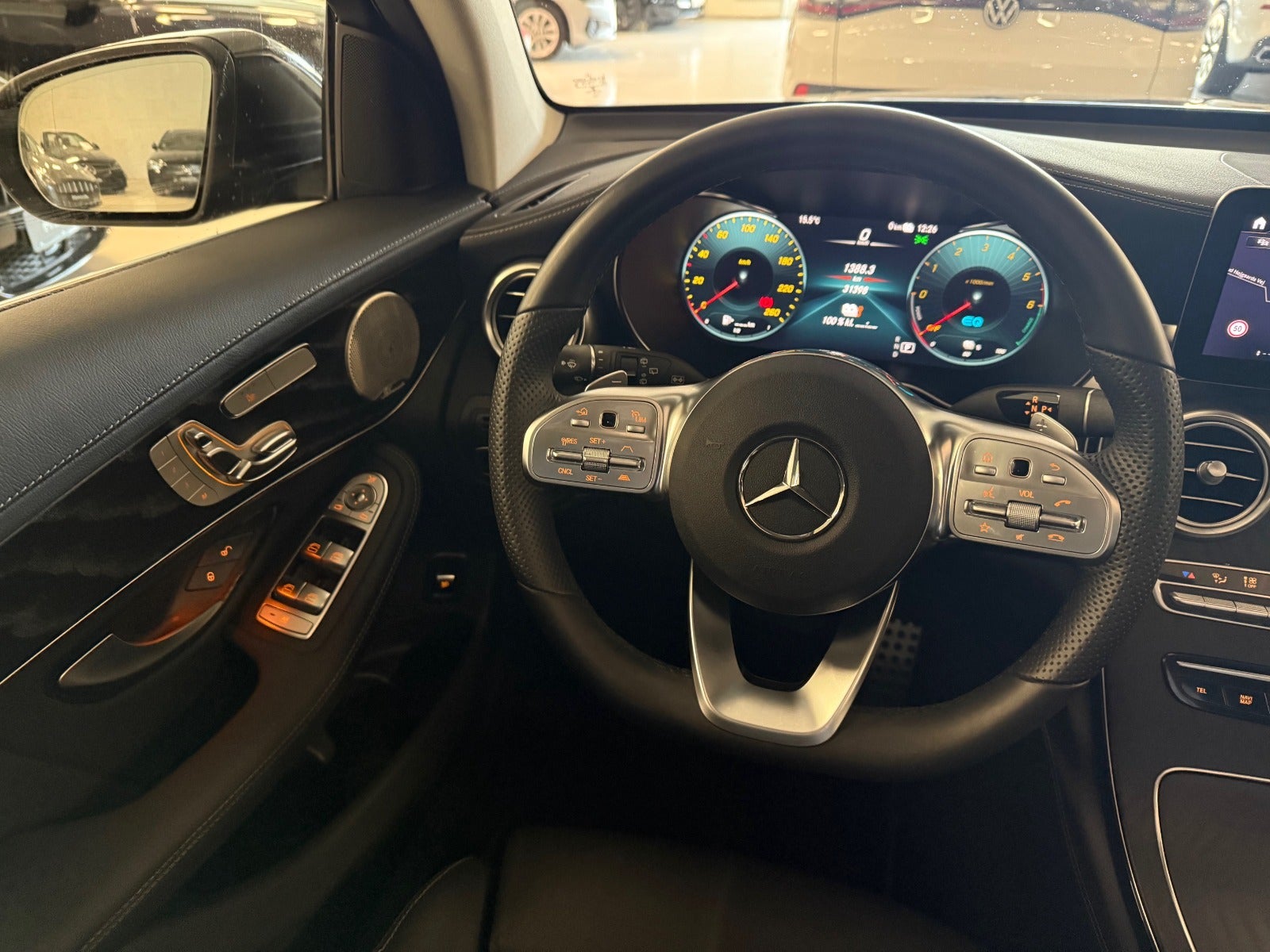 flexleasing-mercedes-glc300-de-20-amg-line-aut-4matic-5d-findleasing