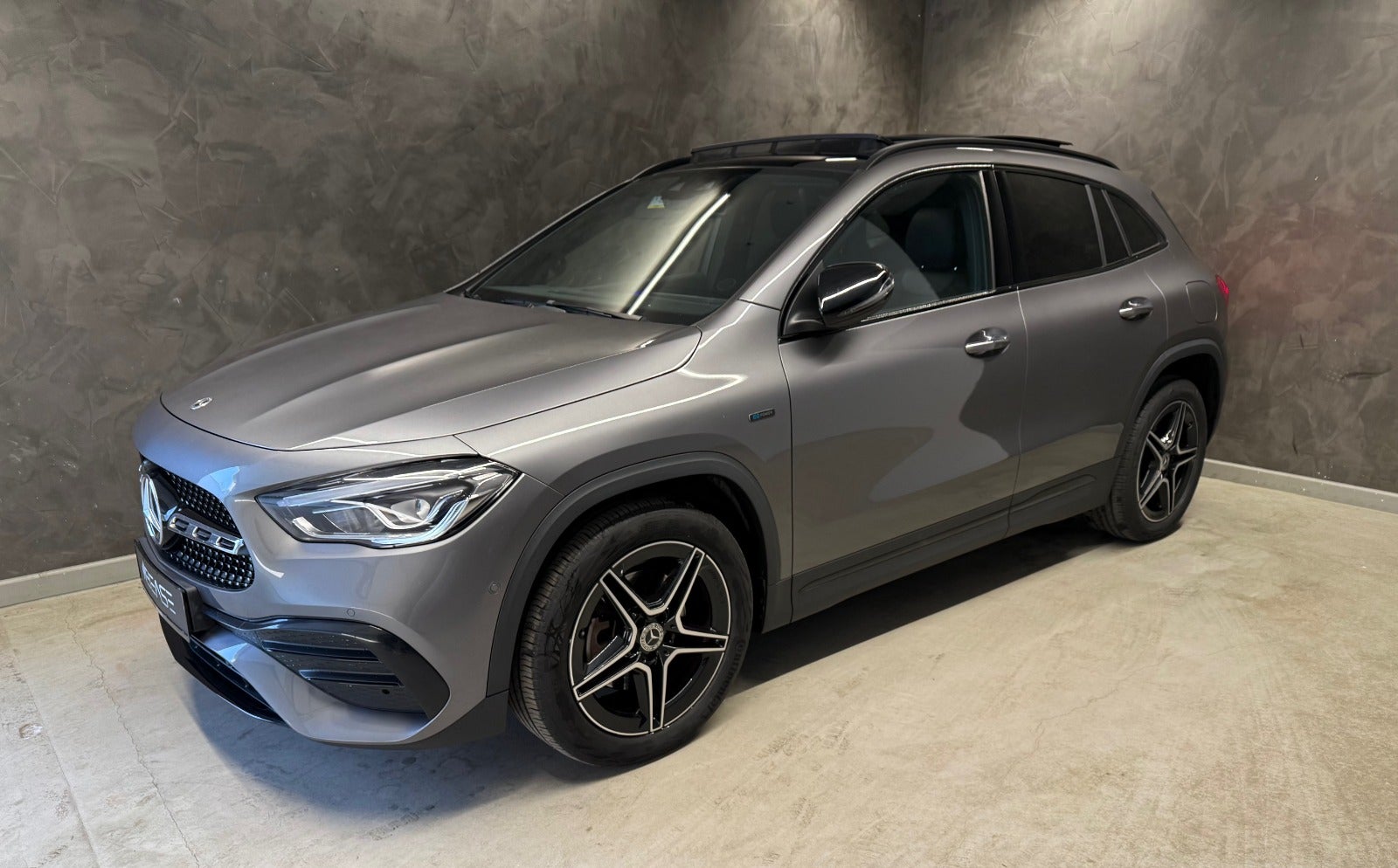 flexleasing-mercedes-gla250-e-13-amg-line-aut-5d-findleasing