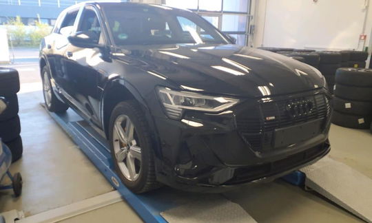 Audi e-tron 55 Black Edition S-line quattro 5d