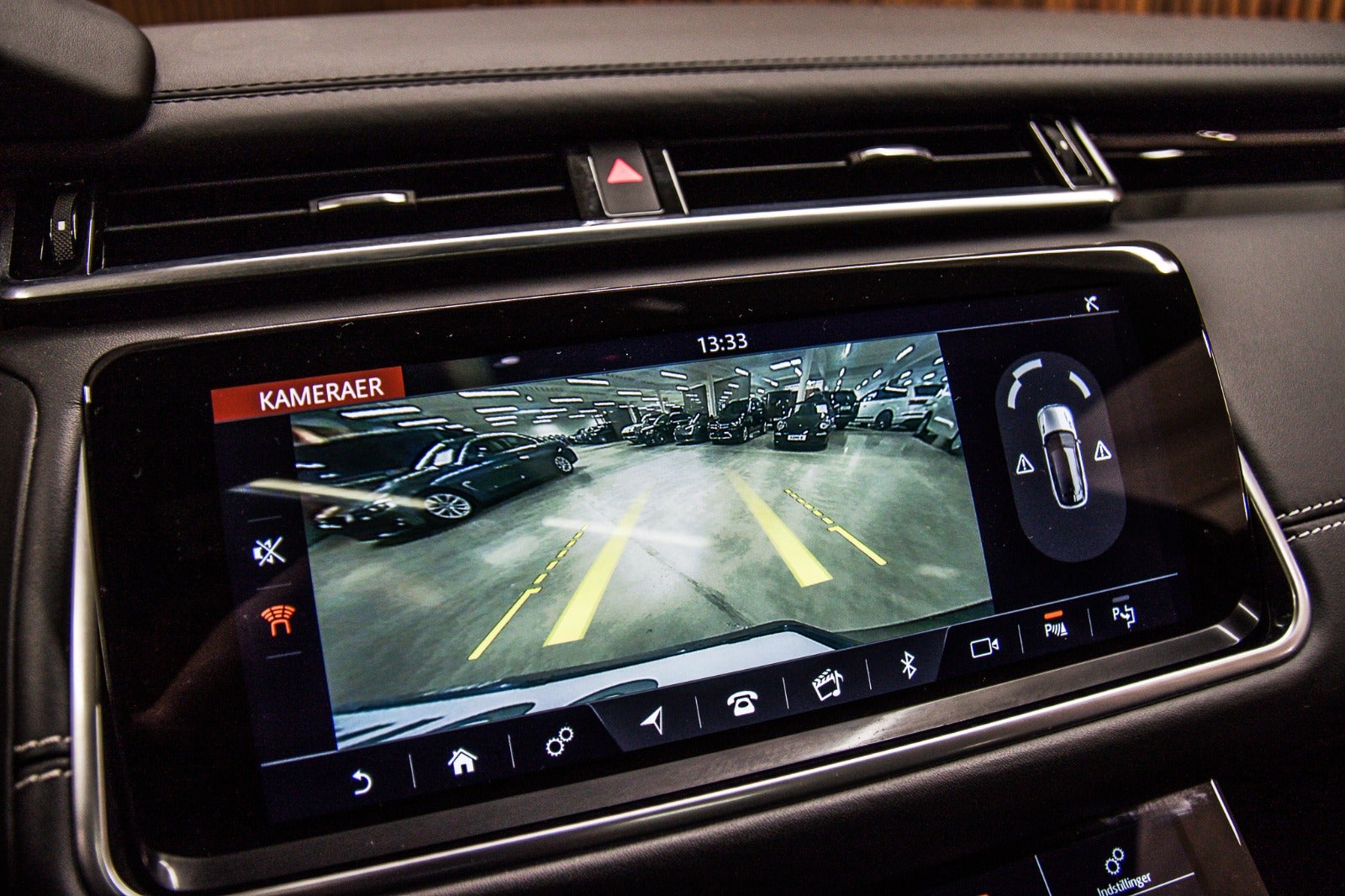 flexleasing-land-rover-range-rover-velar-30-p380-r-dynamic-hse-aut-van-5d-findleasing