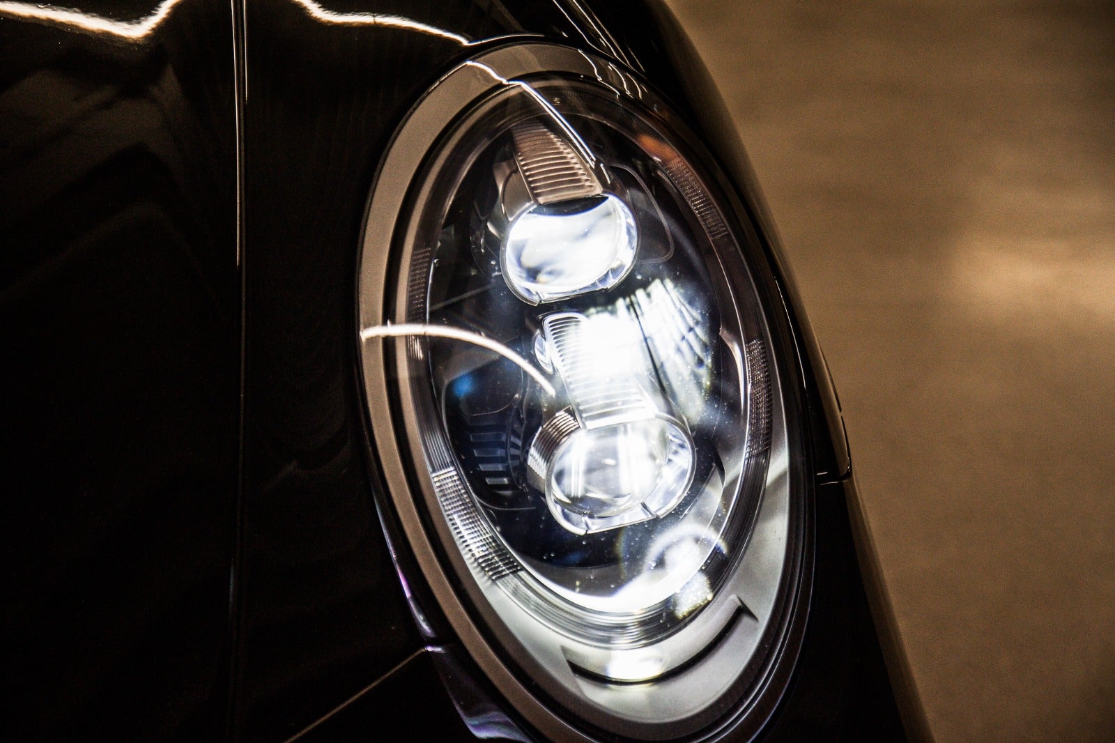 flexleasing-porsche-911-turbo-38-coupe-pdk-2d-findleasing
