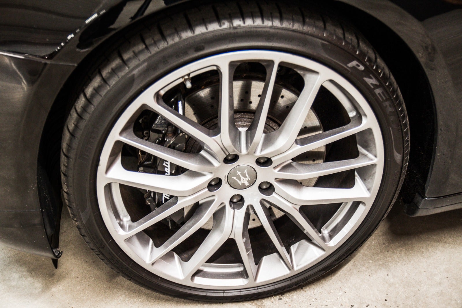 flexleasing-maserati-quattroporte-38-gts-aut-4d-findleasing