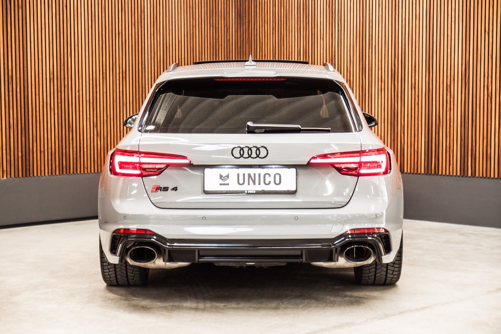 flexleasing-audi-rs4-29-tfsi-avant-quattro-tiptr-5d-findleasing