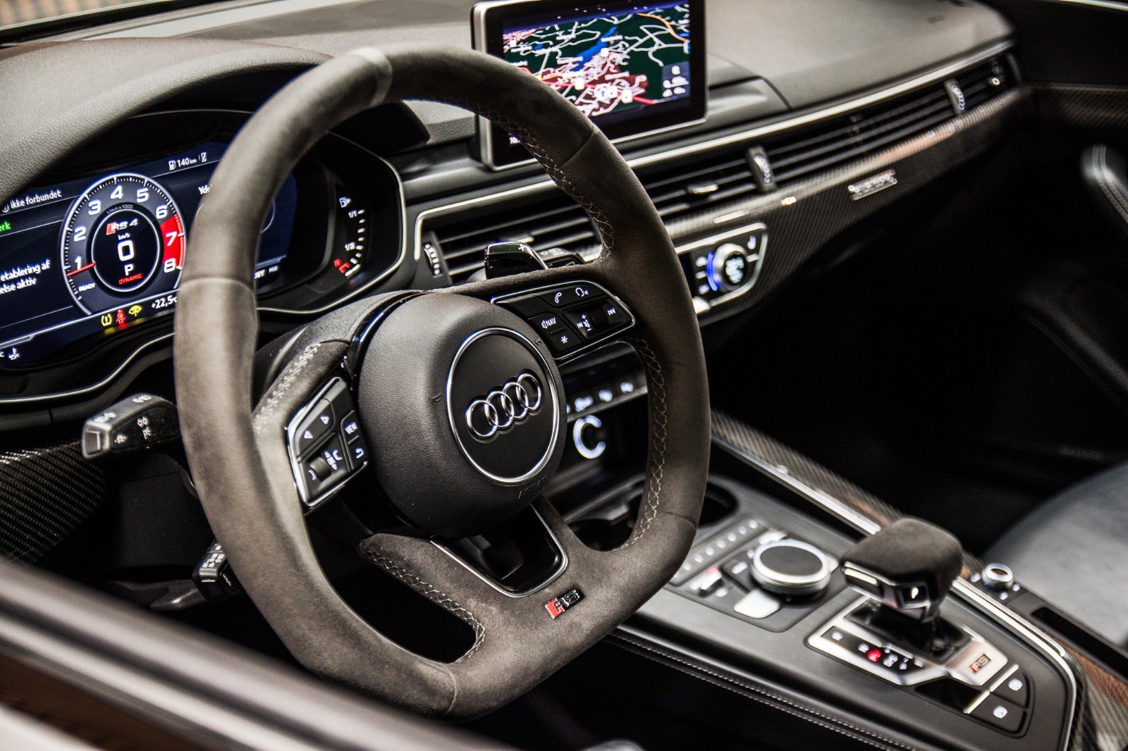 flexleasing-audi-rs4-29-tfsi-avant-quattro-tiptr-5d-findleasing