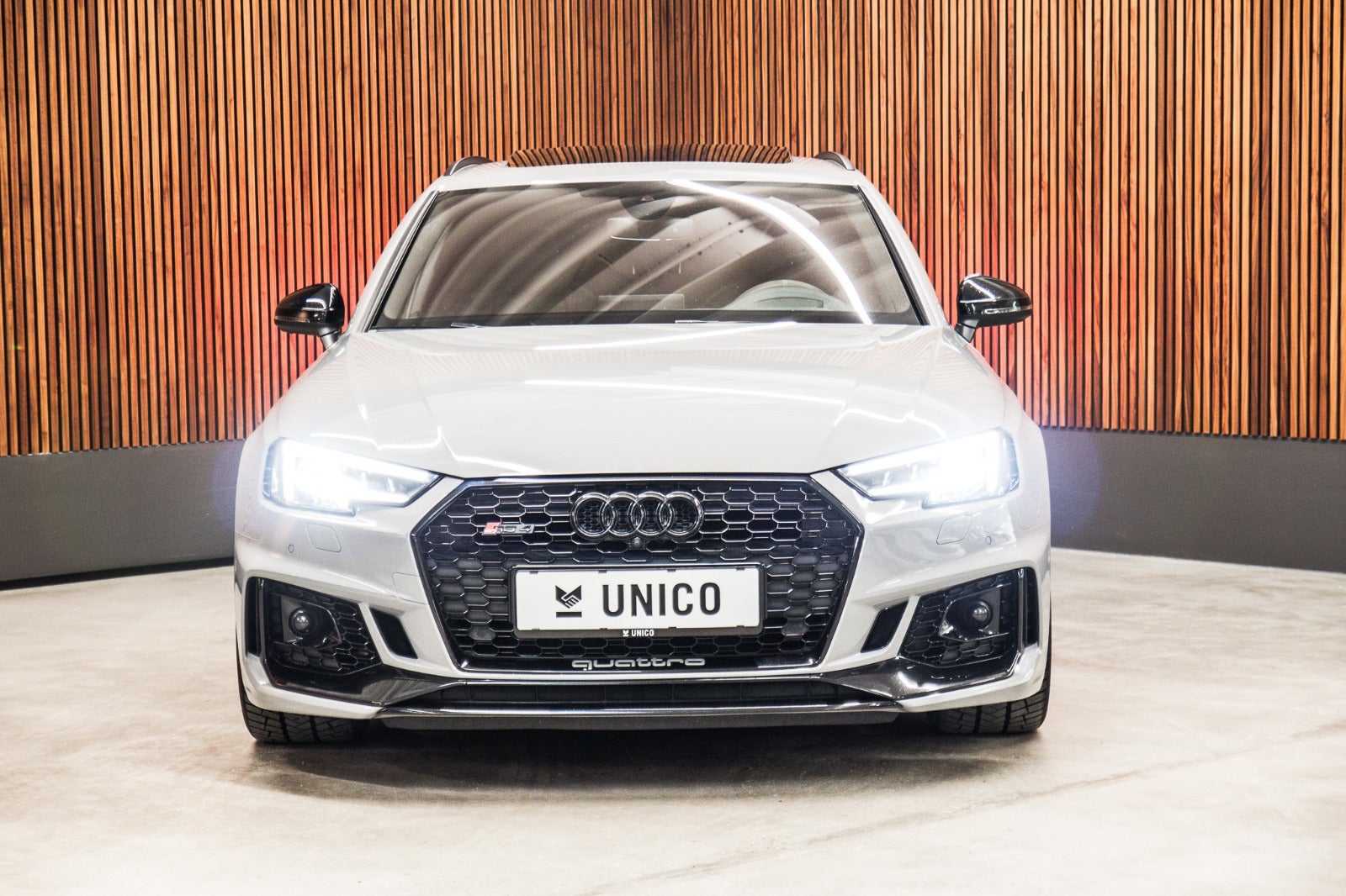 flexleasing-audi-rs4-29-tfsi-avant-quattro-tiptr-5d-findleasing