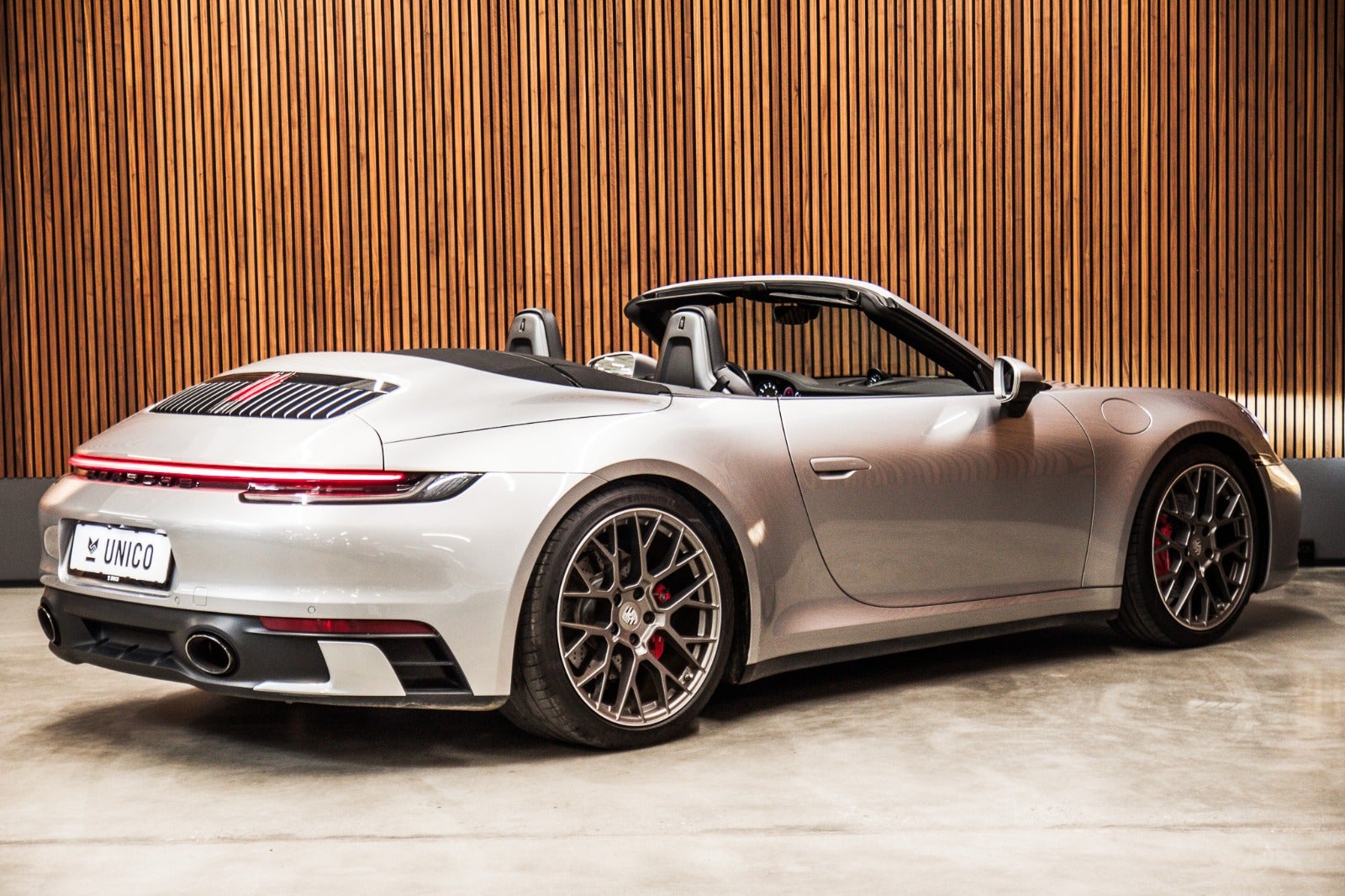 flexleasing-porsche-911-carrera-4s-30-cabriolet-pdk-2d-findleasing