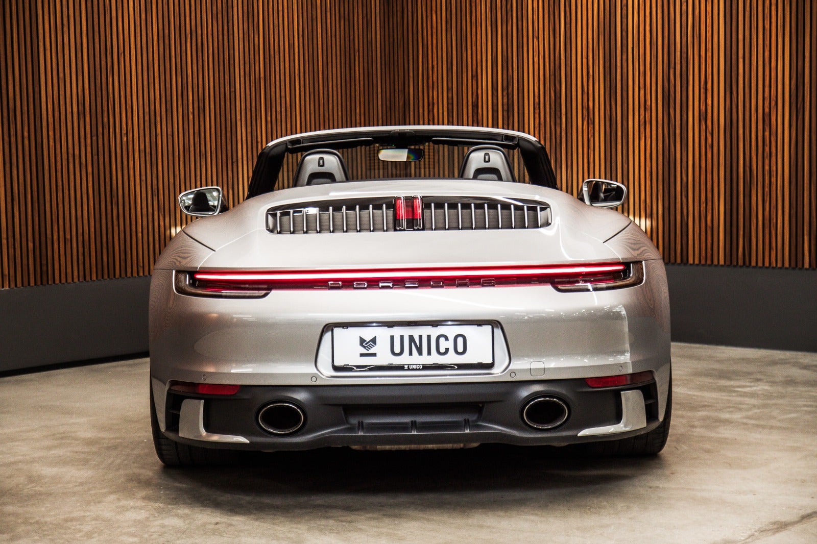 flexleasing-porsche-911-carrera-4s-30-cabriolet-pdk-2d-findleasing