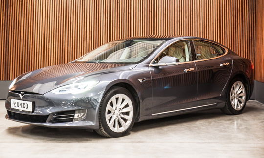Tesla Model S Long Range AWD 5d