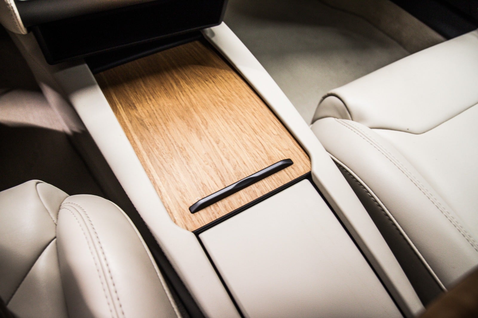 flexleasing-tesla-model-s-long-range-awd-5d-findleasing