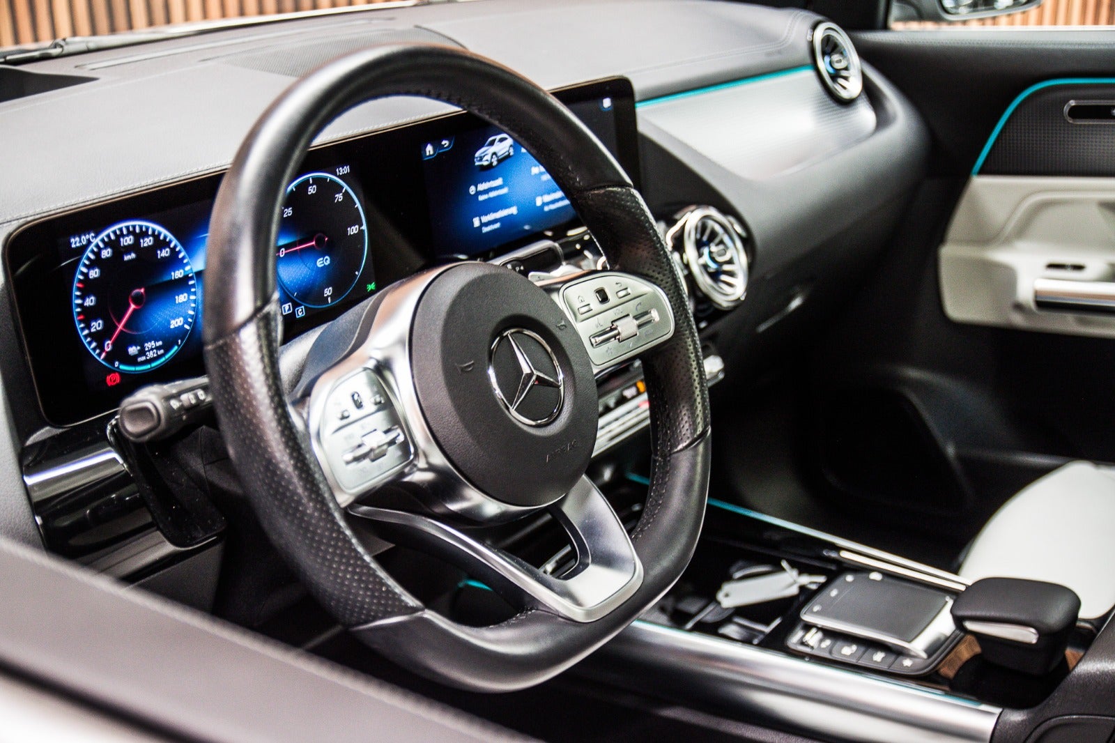 flexleasing-mercedes-eqa250-edition-1-5d-findleasing