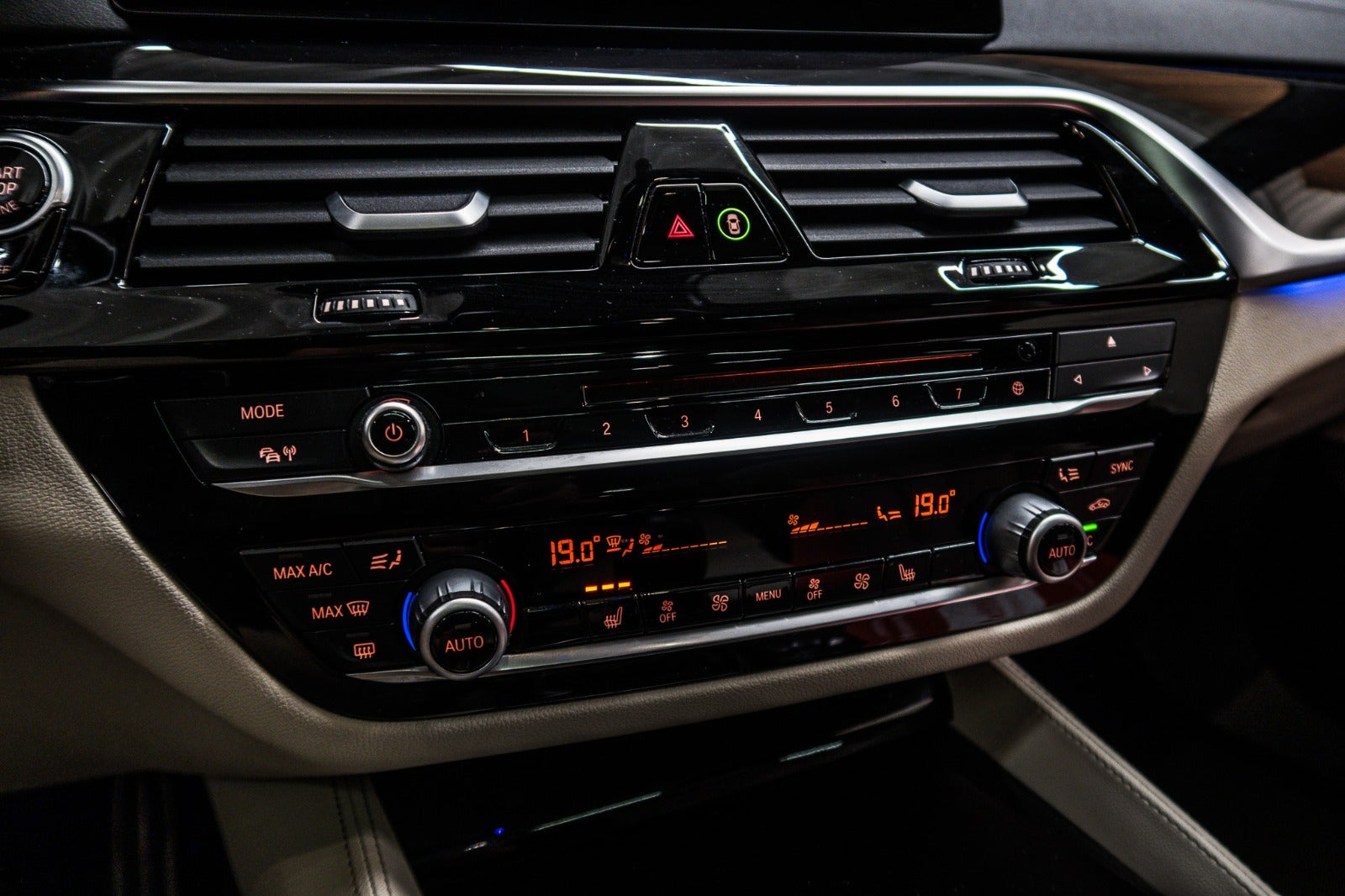 flexleasing-bmw-640i-30-gran-turismo-connected-xdrive-aut-5d-findleasing