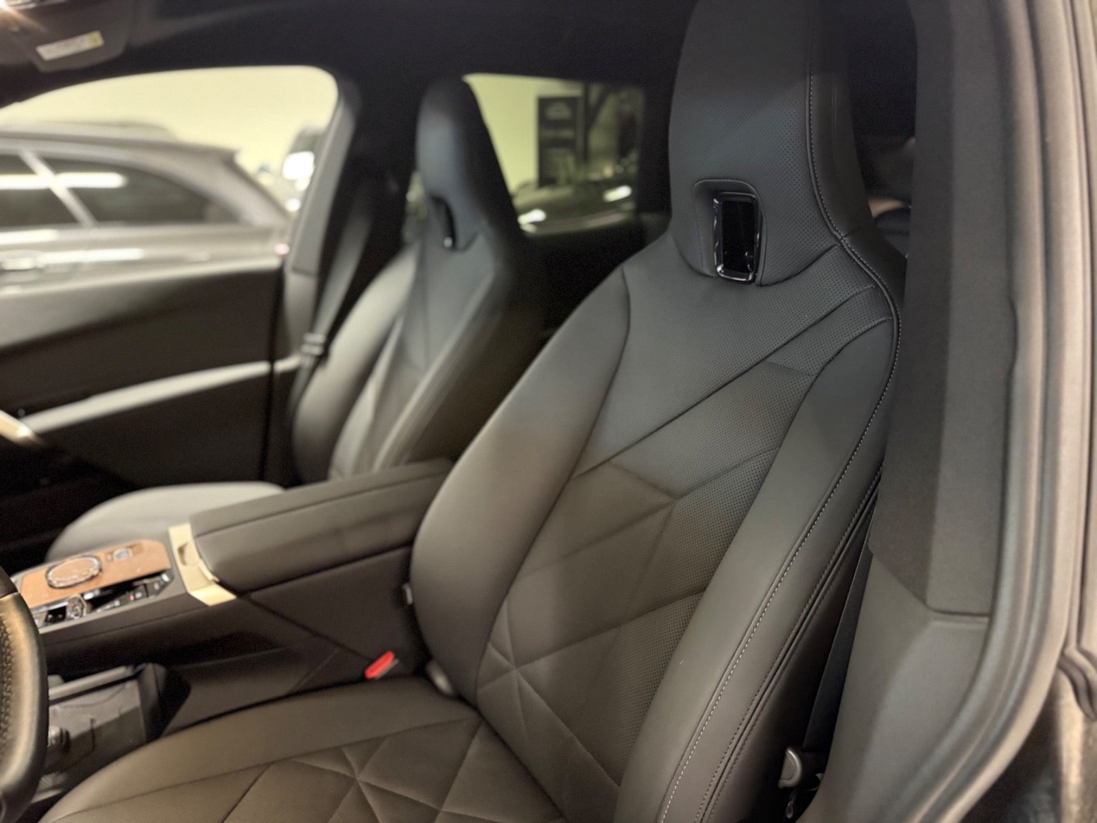 flexleasing-bmw-ix-m60-xdrive50-super-charged-5d-findleasing