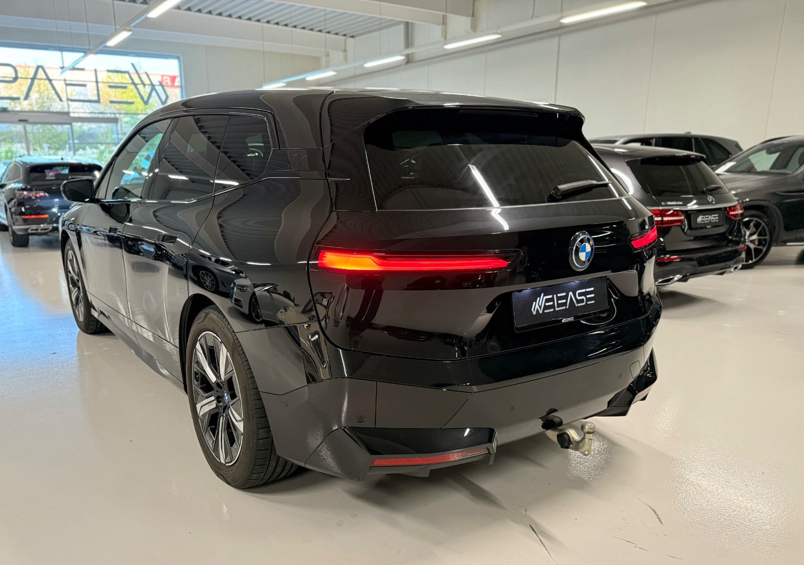 flexleasing-bmw-ix-m60-xdrive50-super-charged-5d-findleasing
