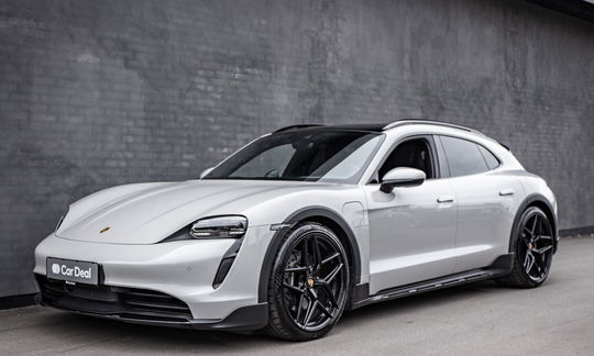 Porsche Taycan 4 Performance+ Cross Turismo 5d