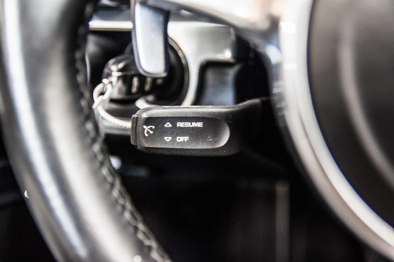 flexleasing-porsche-911-carrera-4s-38-cabriolet-pdk-2d-findleasing