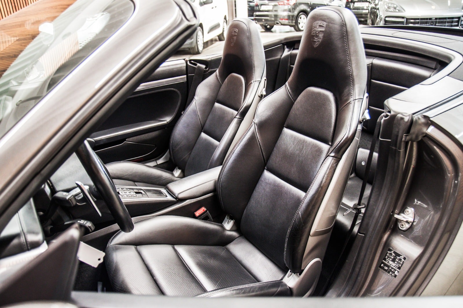 flexleasing-porsche-911-carrera-4s-38-cabriolet-pdk-2d-findleasing