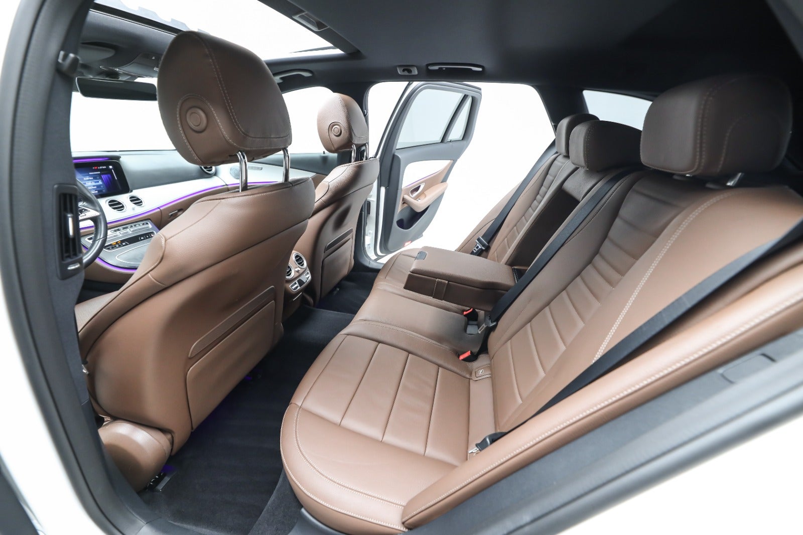 flexleasing-mercedes-e300-de-20-amg-line-stc-aut-4matic-5d-findleasing