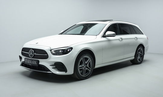 Mercedes E300 de 2,0 AMG Line stc. aut. 4Matic 5d